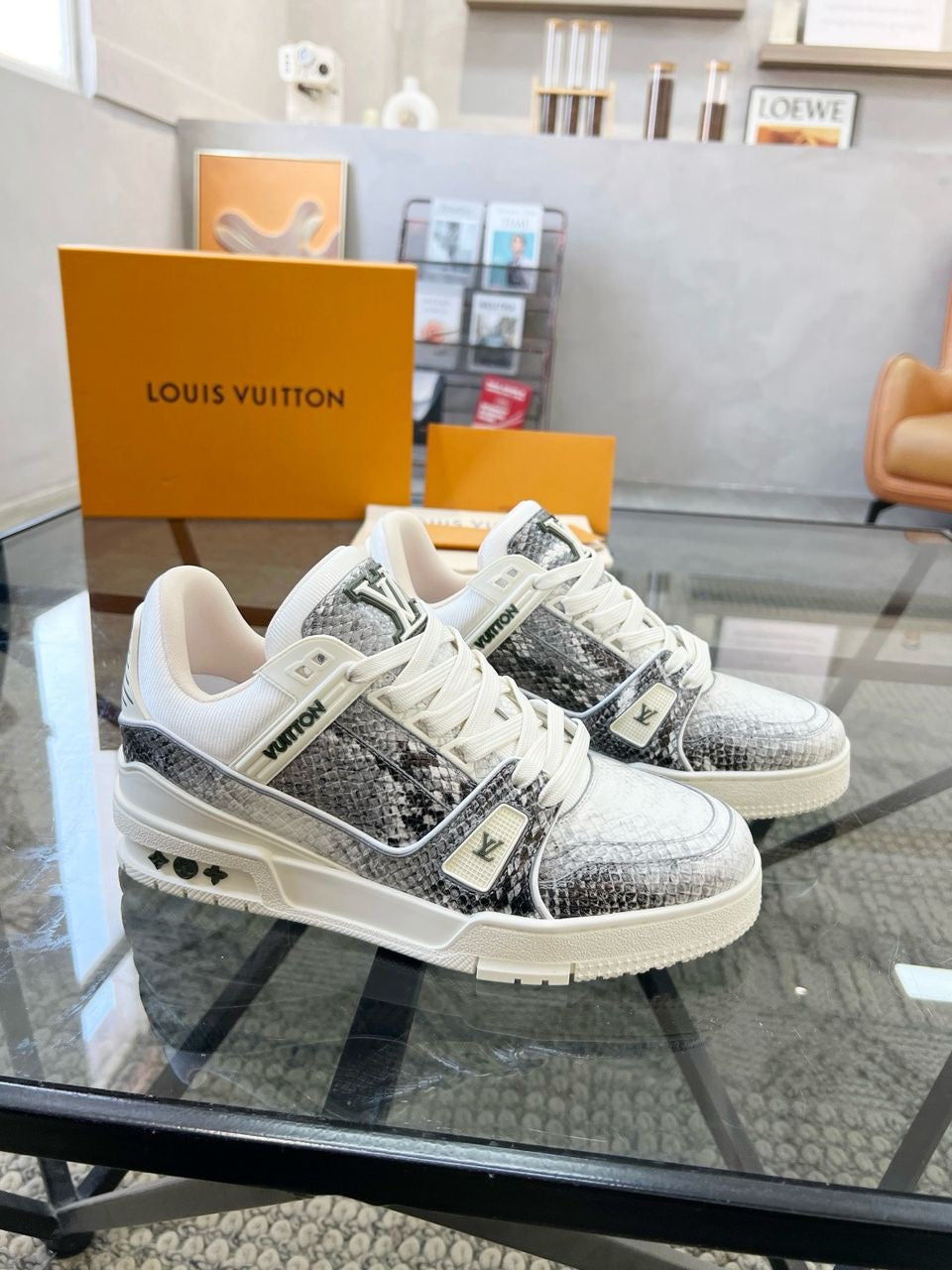 LV Skate