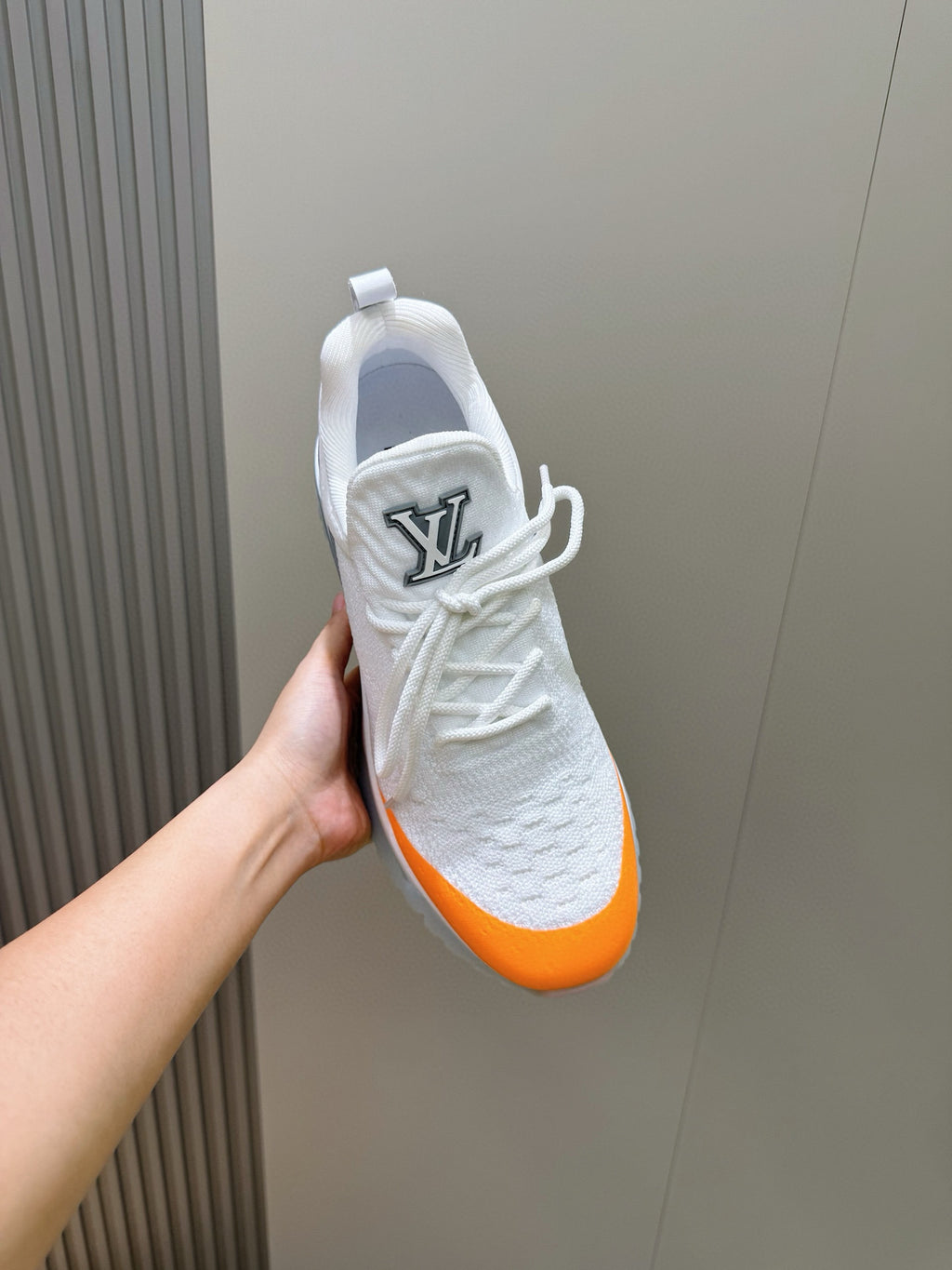 Tênis LOUIS VUITTON LV VNR Branco Branco/Laranja