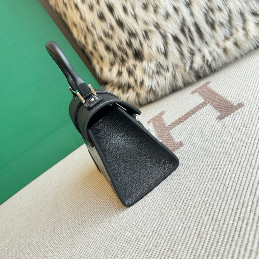 Goyard Pre-Owned Saigon Nano Black