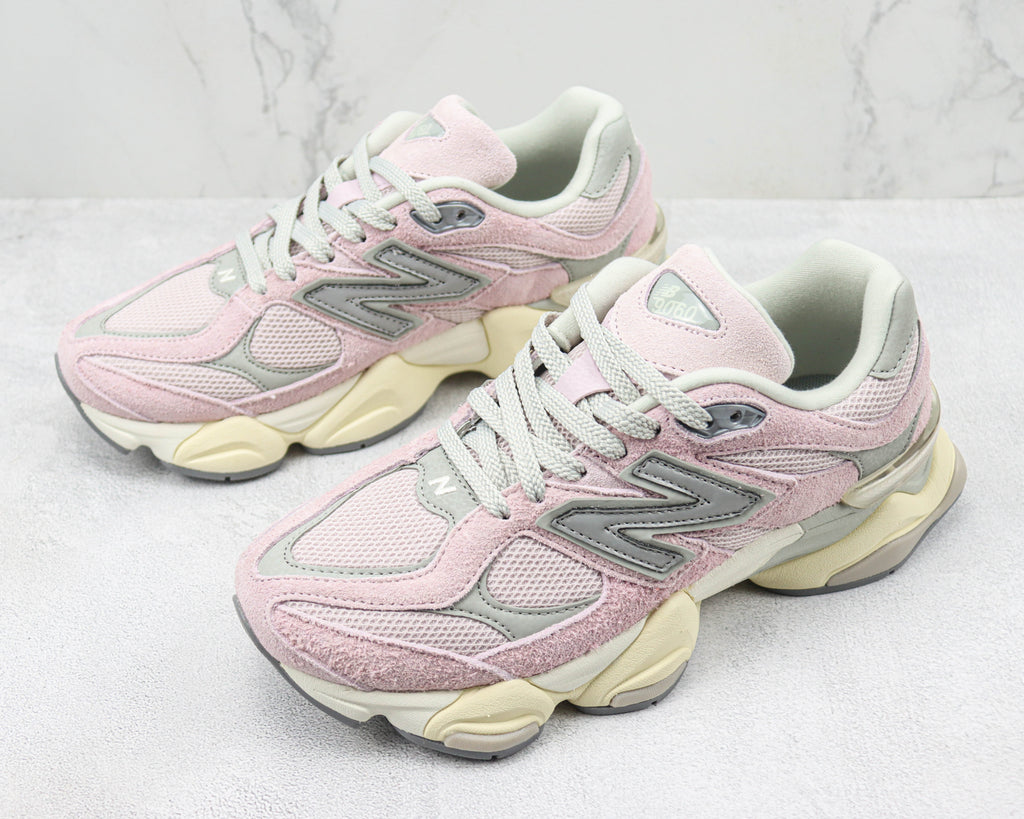 New Balance 9060 December Sky (Pronta Entrega) Tamanho 38