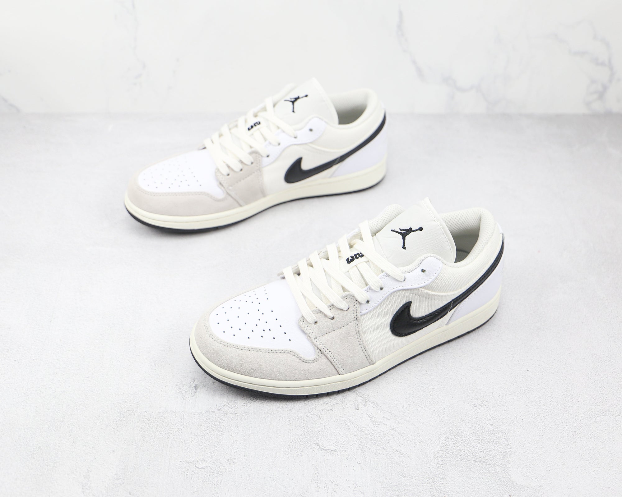 Jordan 1 Low Astrograbber