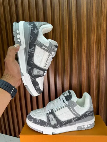 Tênis LV Trainer Grey Monogram