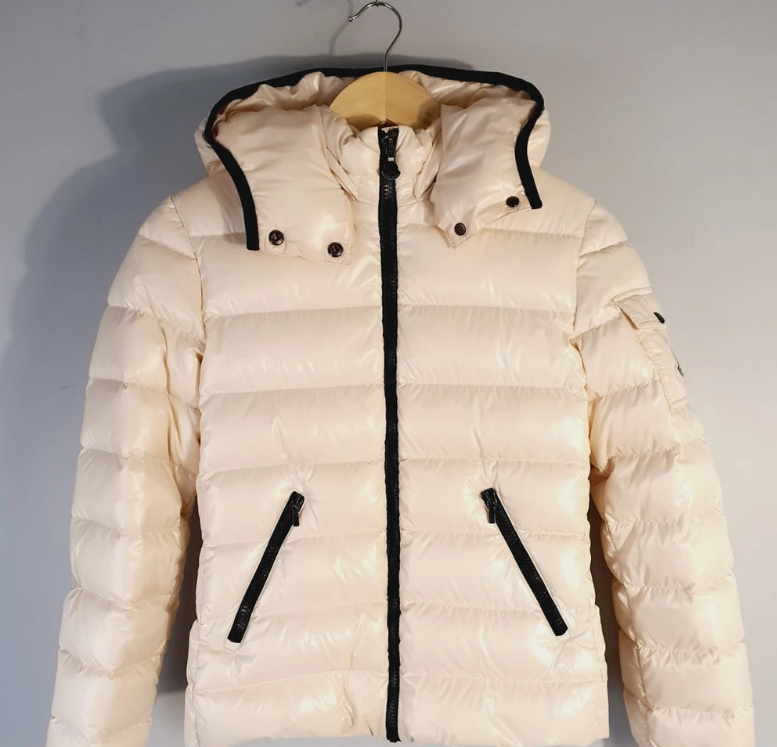 Jaqueta Moncler maya jacket down puffer White