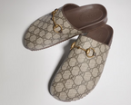 Mule Gucci Beige and ebony GG Supreme canvas