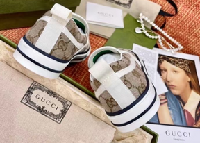 Slip On GG