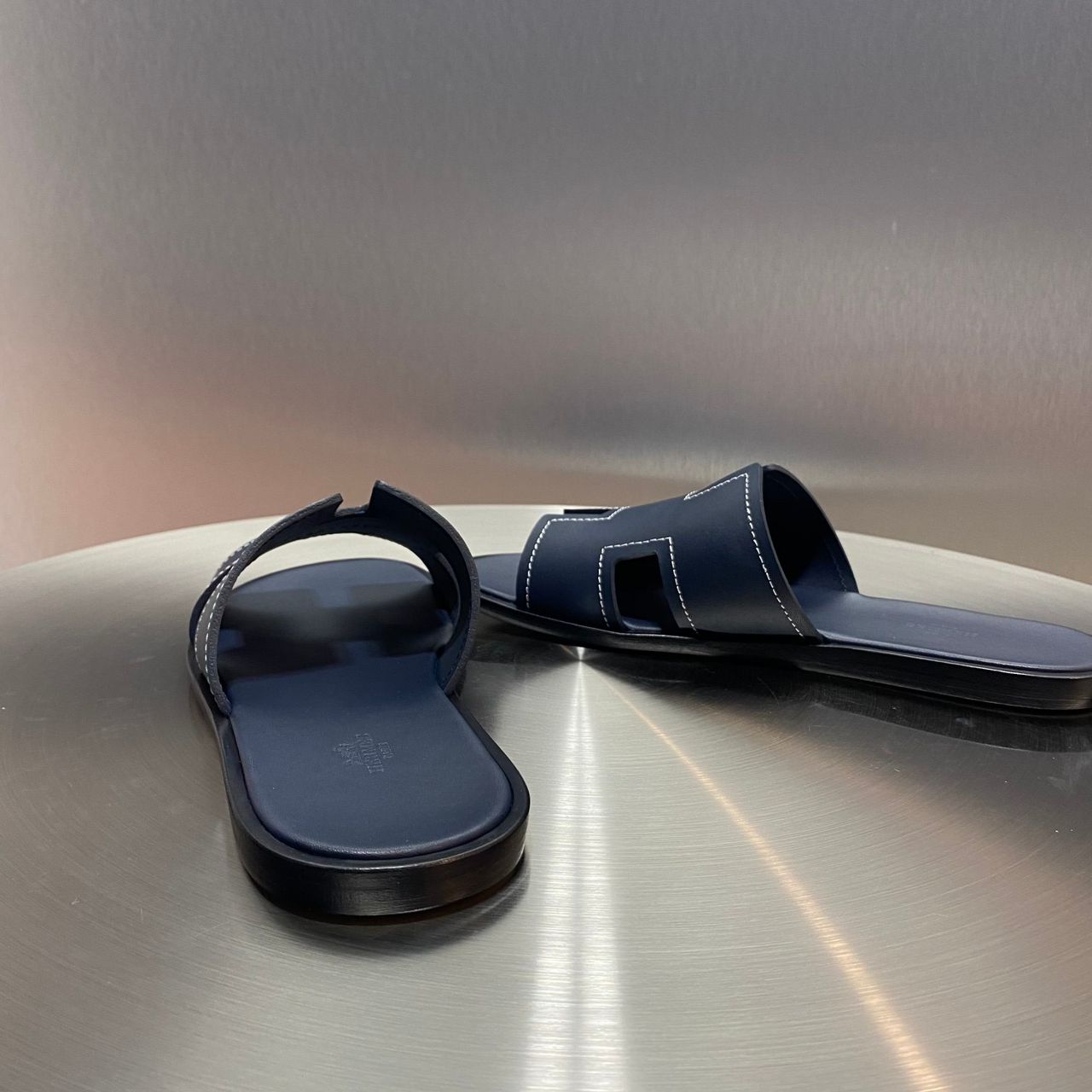 Hermes Izmir Sandal Marine Epson Leather