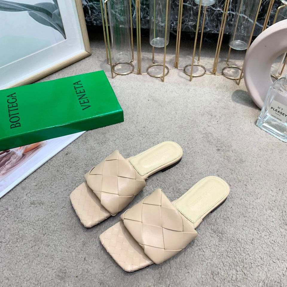 Sandália Bottega Veneta Plana Lido Bandage