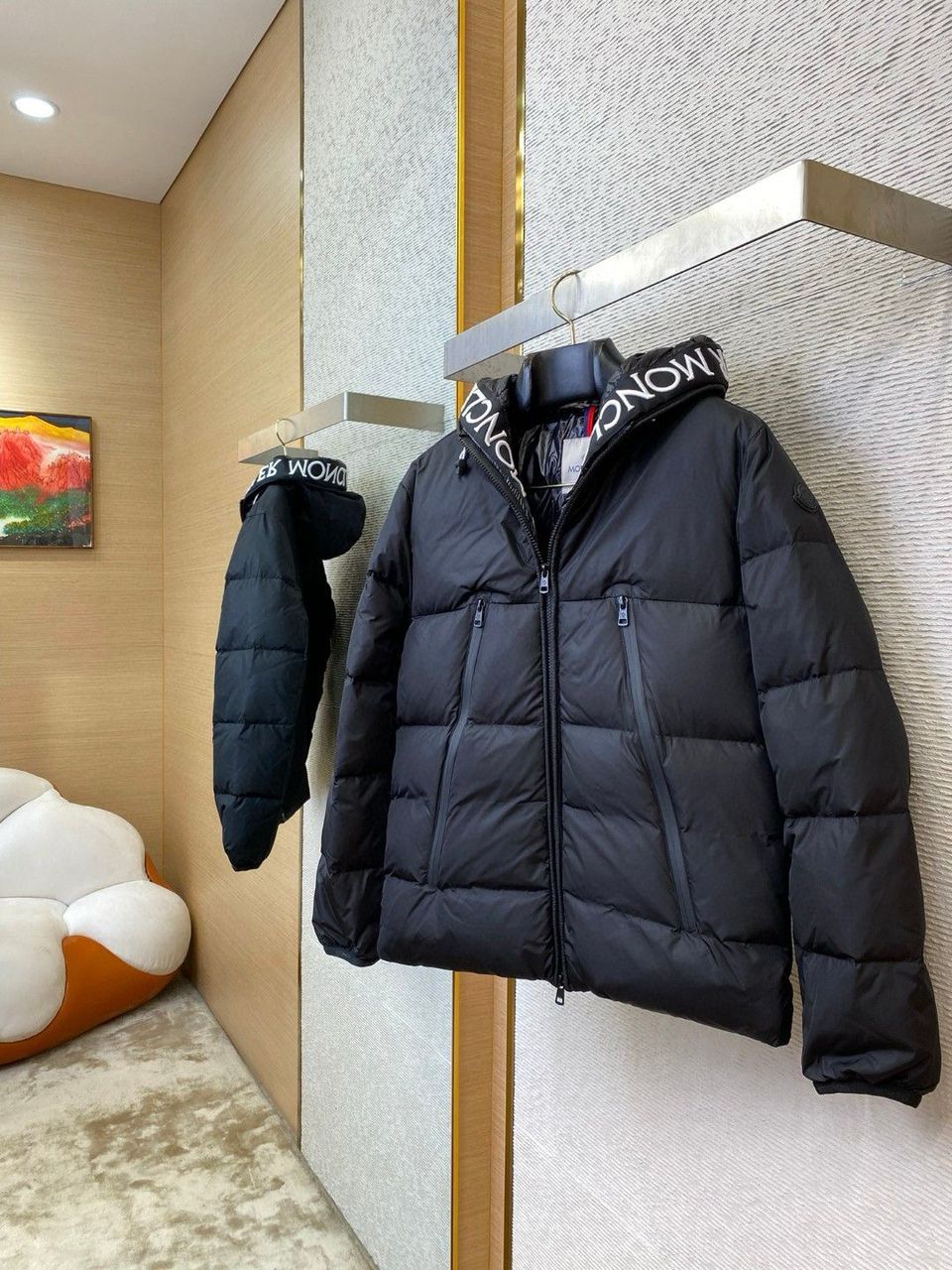 Jaqueta Moncler  Montcla Hooded Short Down Jacket