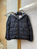 Jaqueta Moncler  Montcla Hooded Short Down Jacket