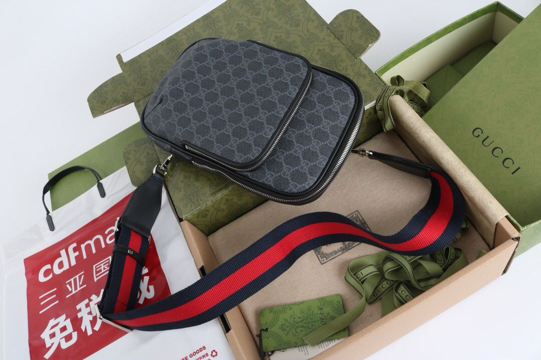Gucci Shoulder Bag Black Small