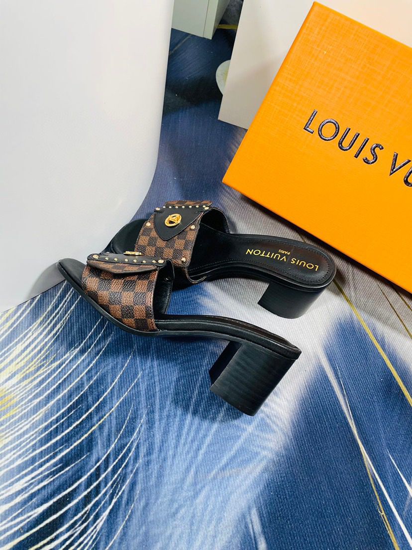 Salto Louis Vuitton Frame Sandal Black
