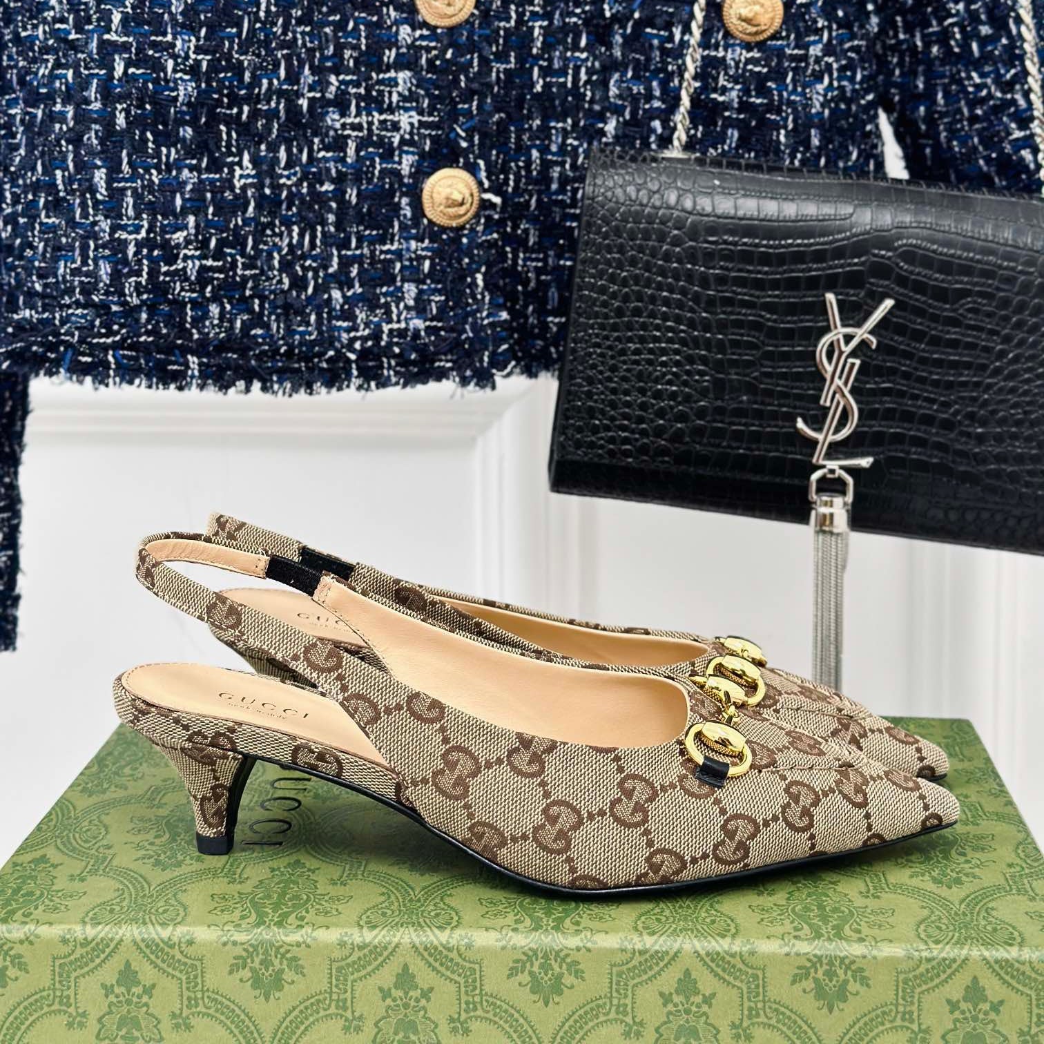 Gucci Scarpin GG Supreme com salto 45mm