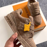 Louis Vuitton Trainer Couro Búfalo Brown