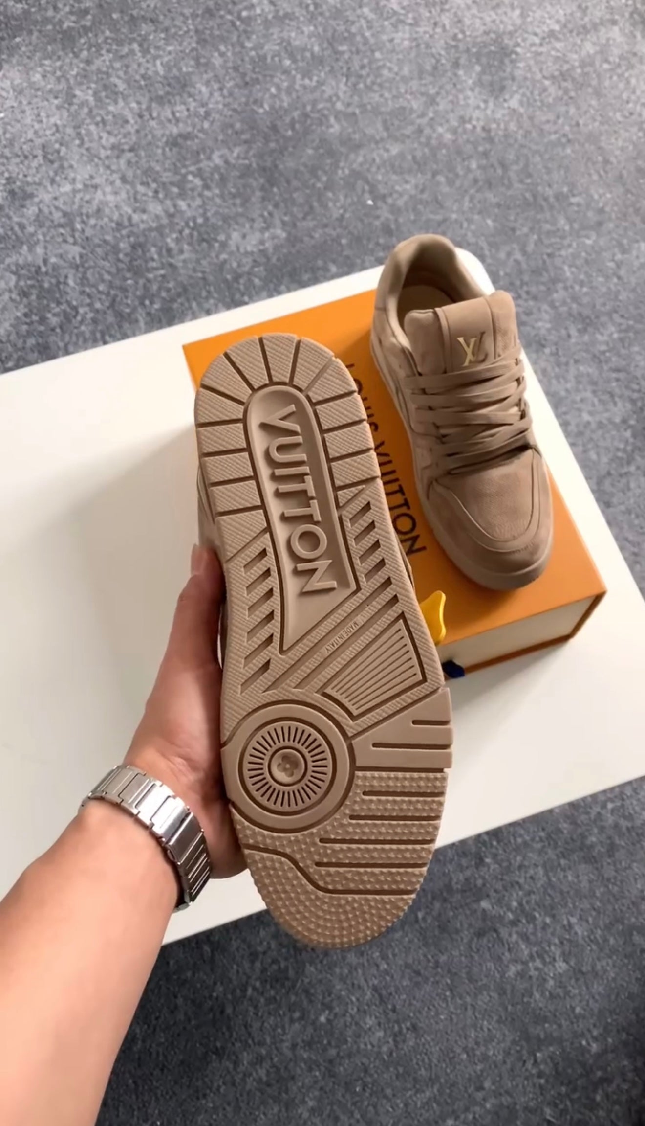 Louis Vuitton Trainer Couro Búfalo Brown (Pronta Entrega) Tamanho 38