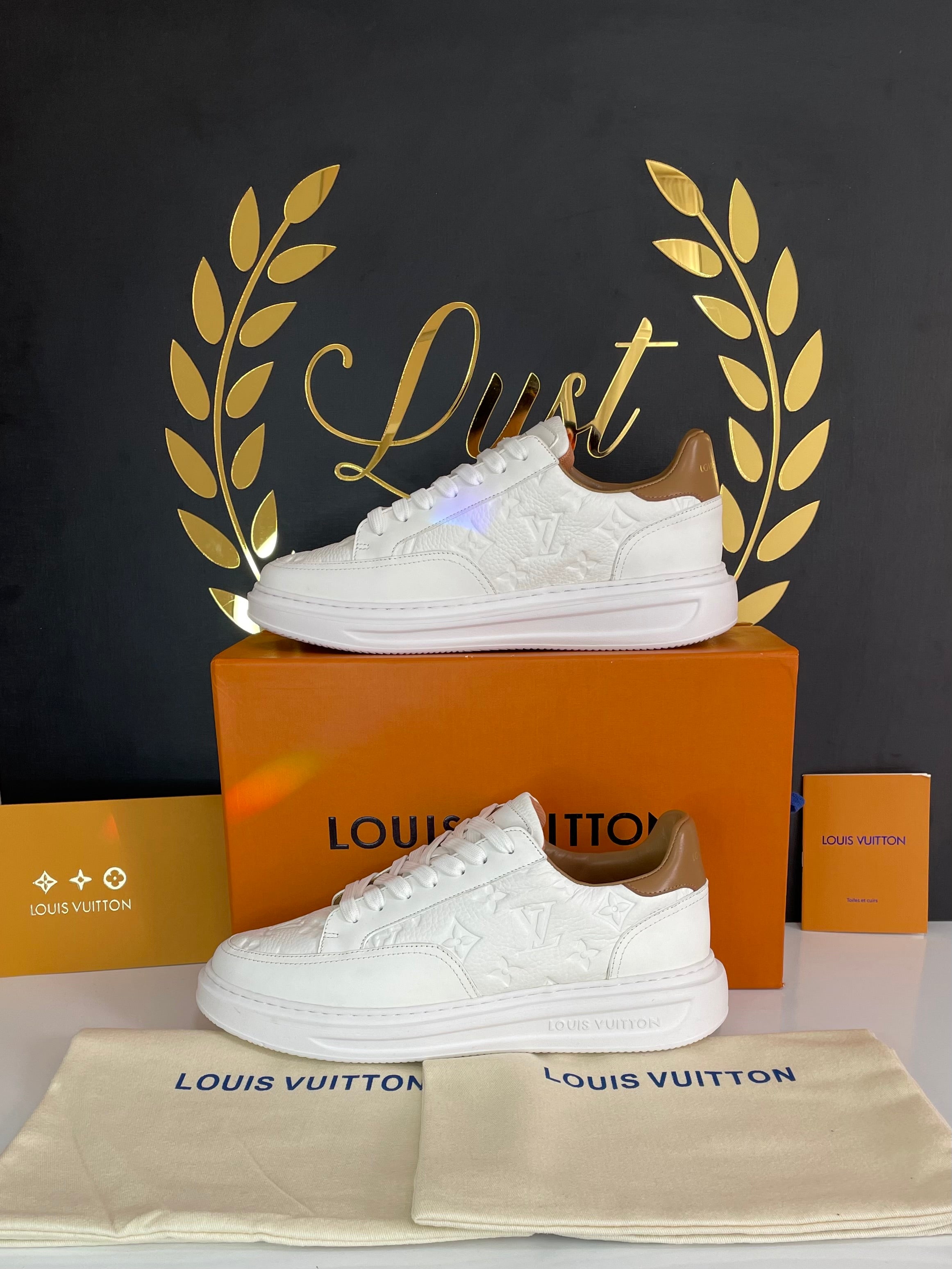Beverly Hills Louis vuitton