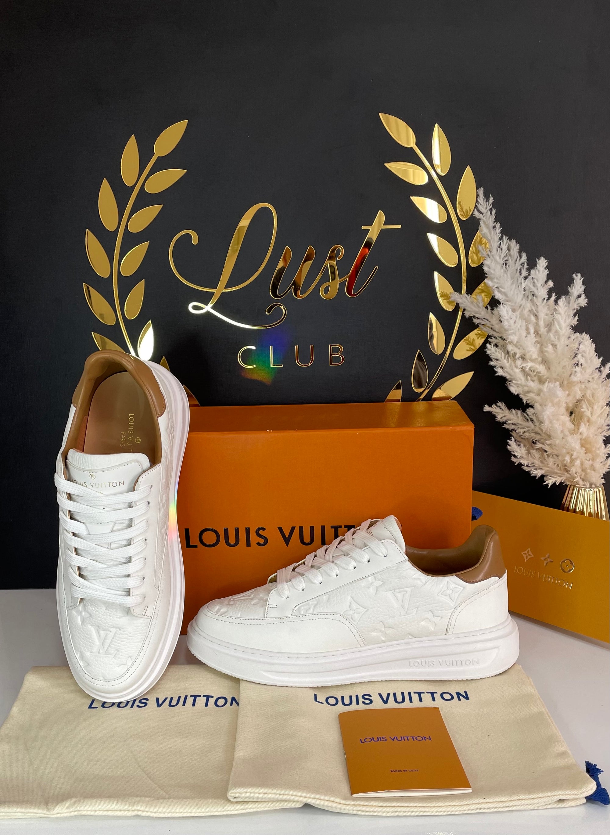 Beverly Hills Louis vuitton