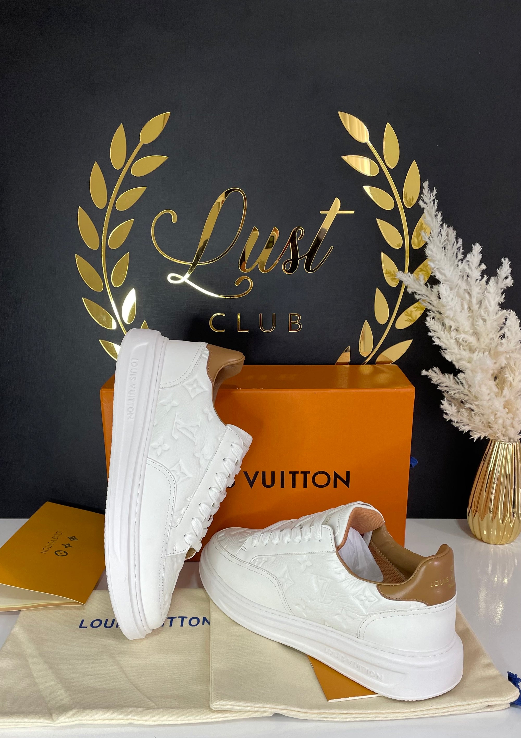 Beverly Hills Louis vuitton