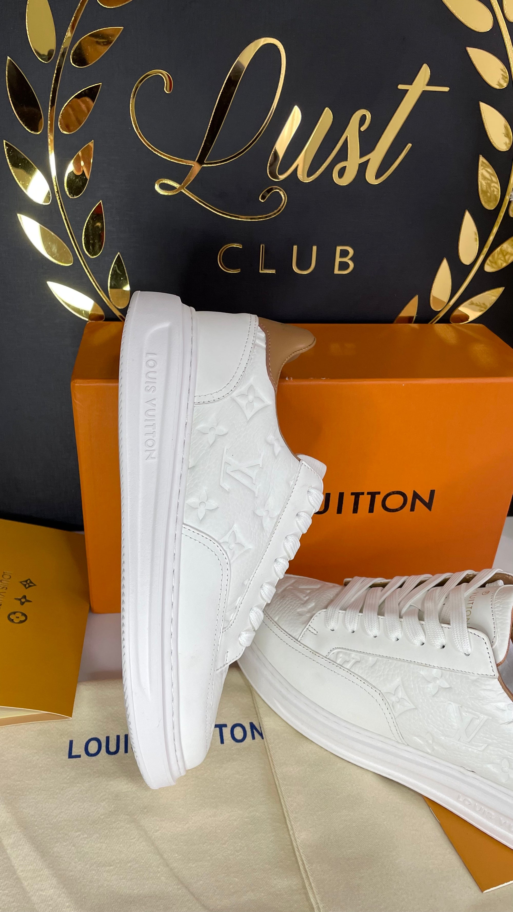 Beverly Hills Louis vuitton