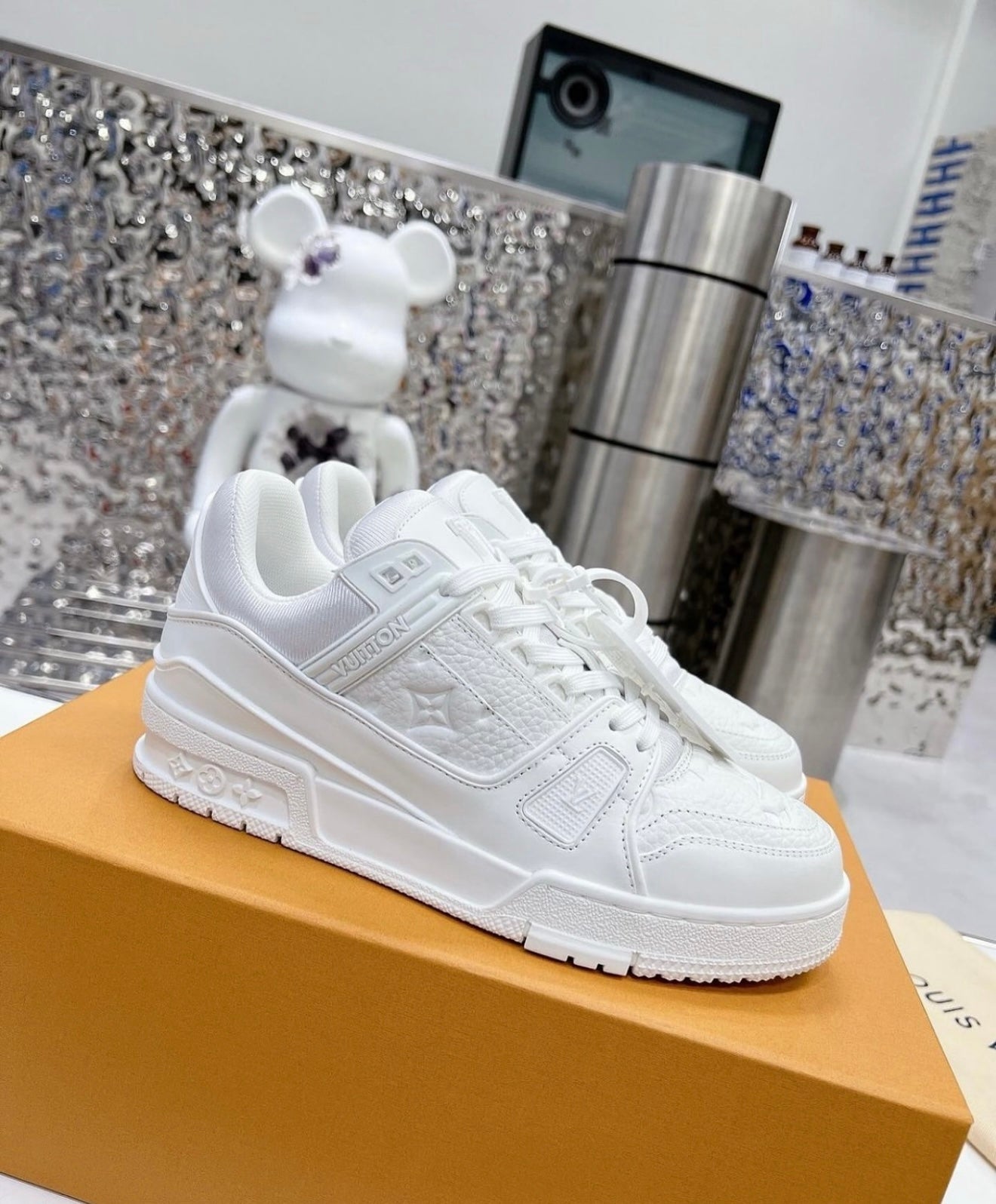Louis Vuitton Trainer White