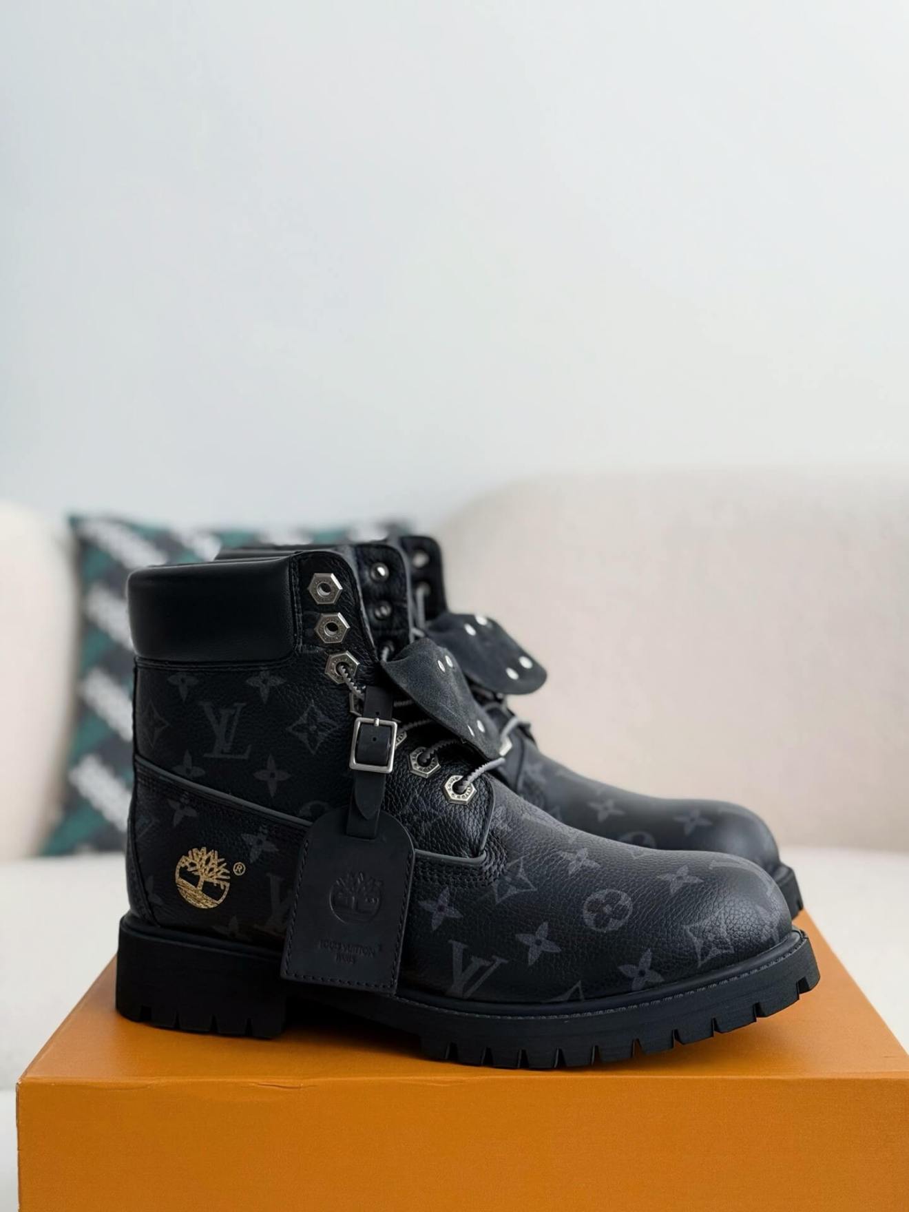 Louis Vuitton LV x Timberland 6-Inch Ankle  All Black Leather Boot