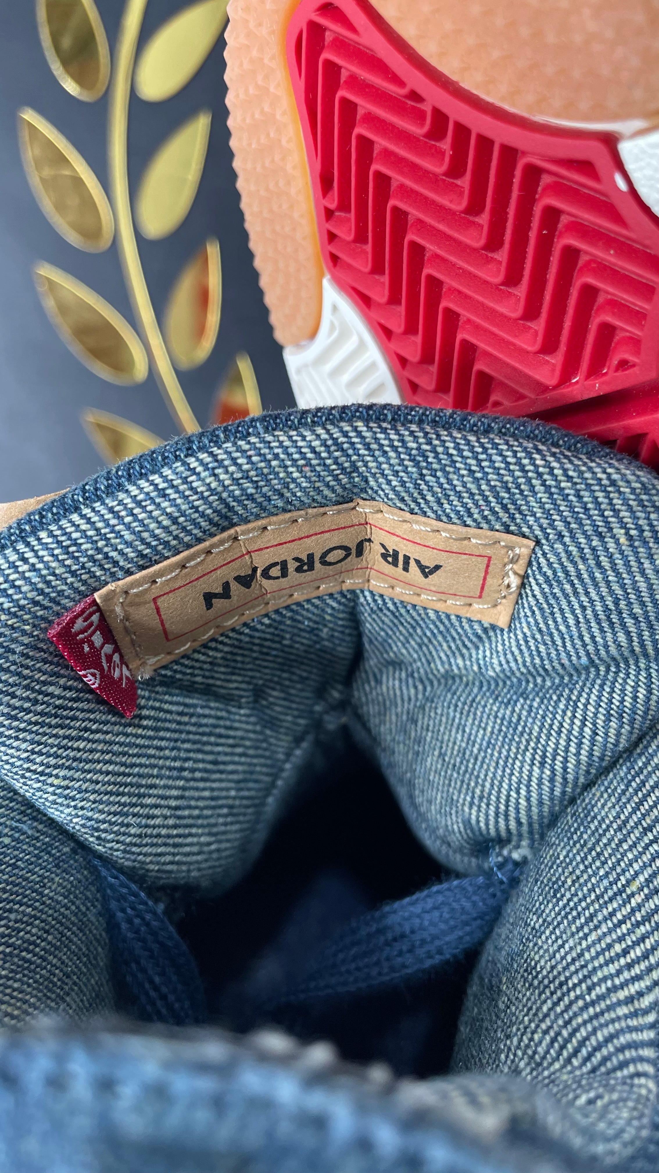 Jordan 4 Retro Levi's Blue Denim (PRONTA ENTREGA) Tamanho 40
