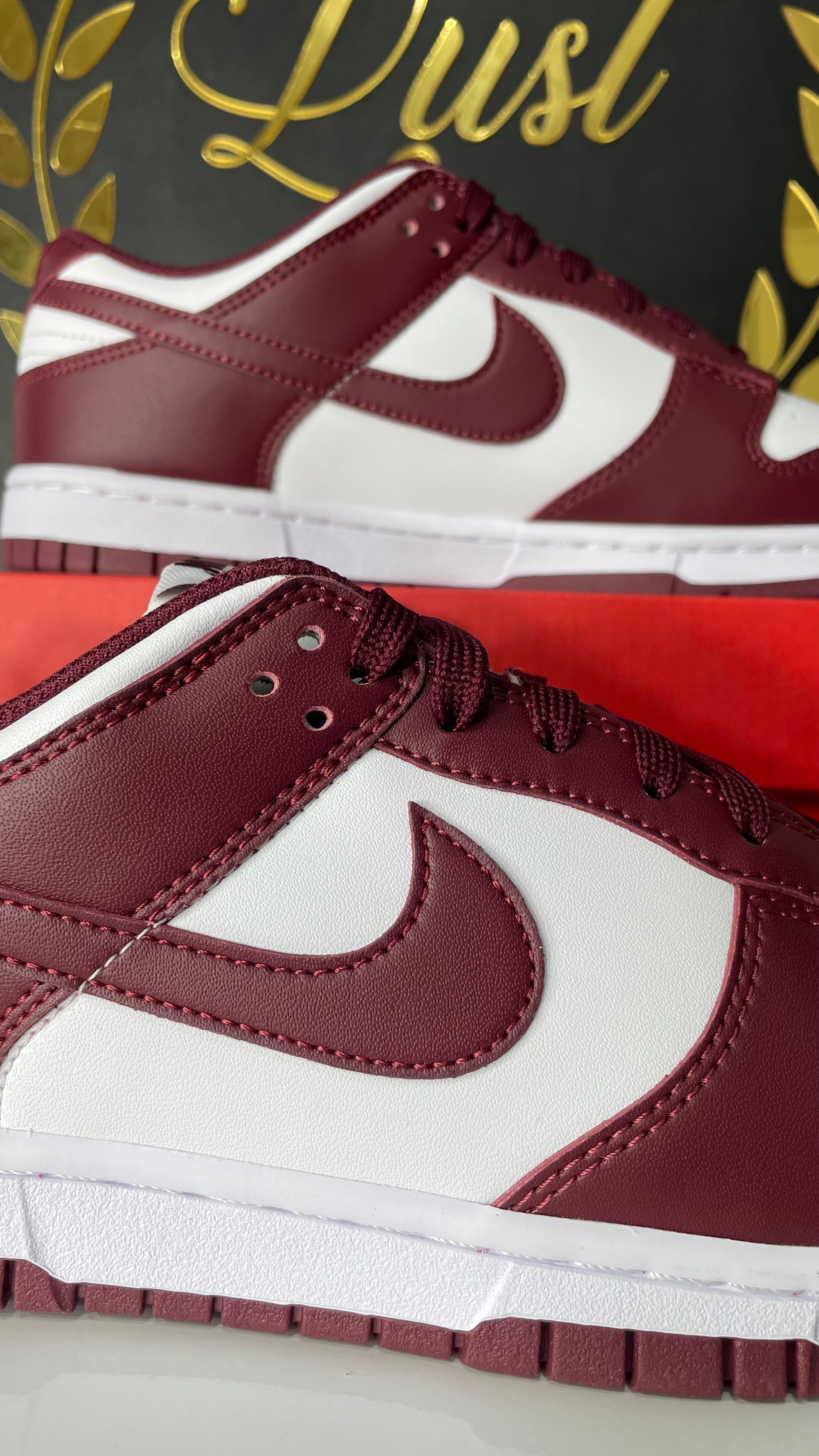 Nike Dunk Low Bordeaux (PRONTA ENTREGA) Tamanho 35