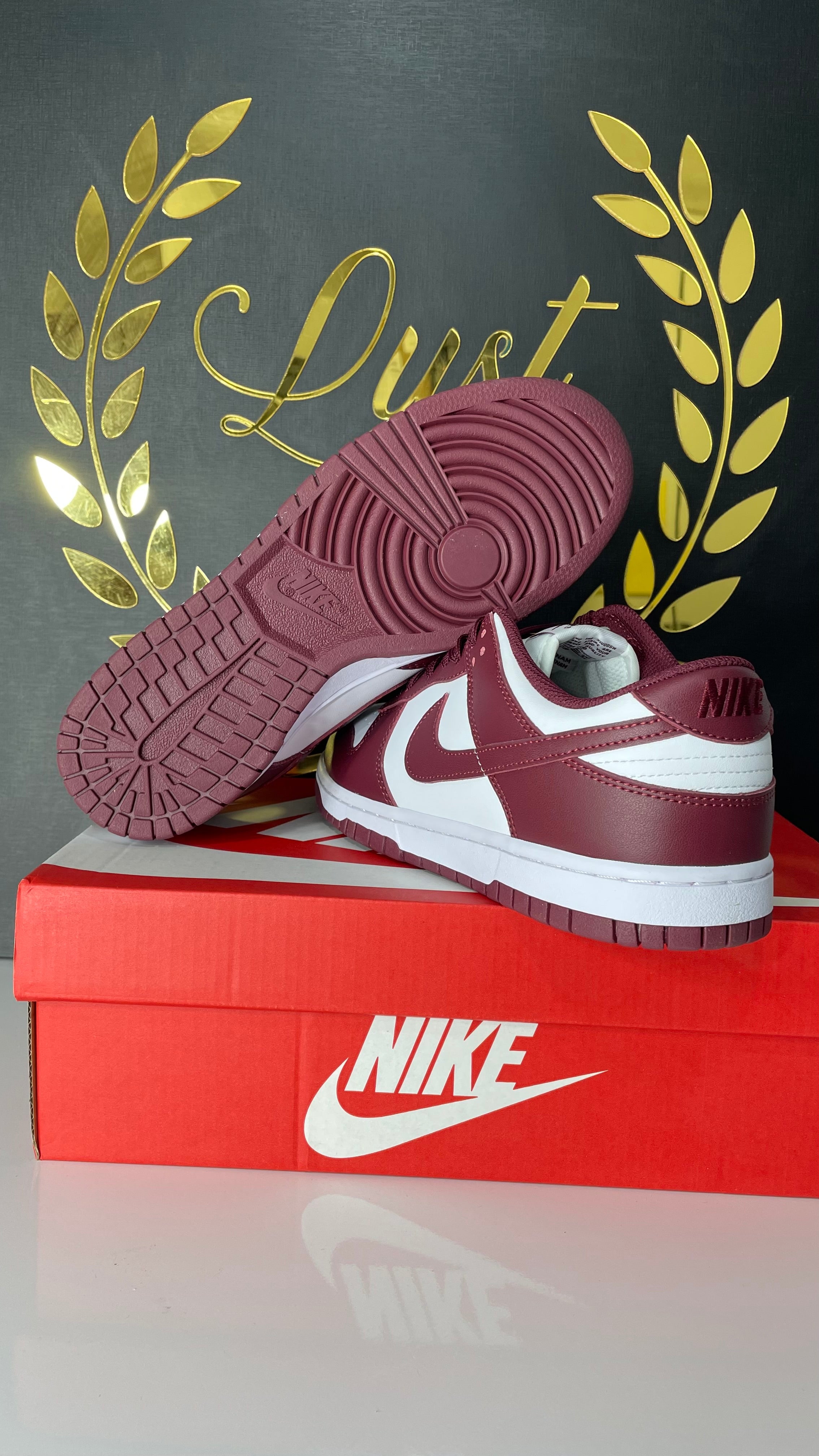 Nike Dunk Low Bordeaux (PRONTA ENTREGA) Tamanho 35
