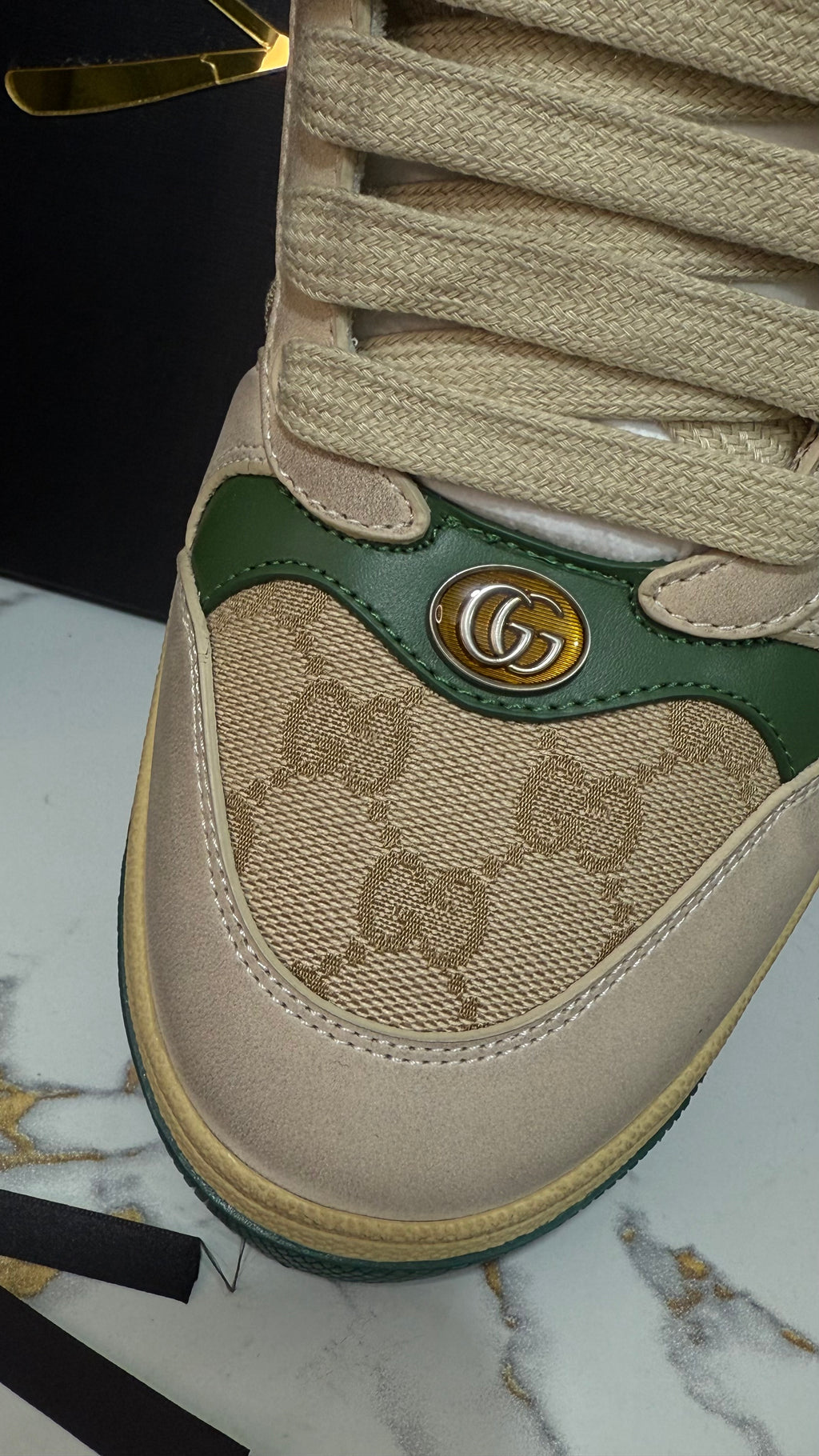 Gucci Screener “Sujinho” (PRONTA ENTREGA). Tamanho 41