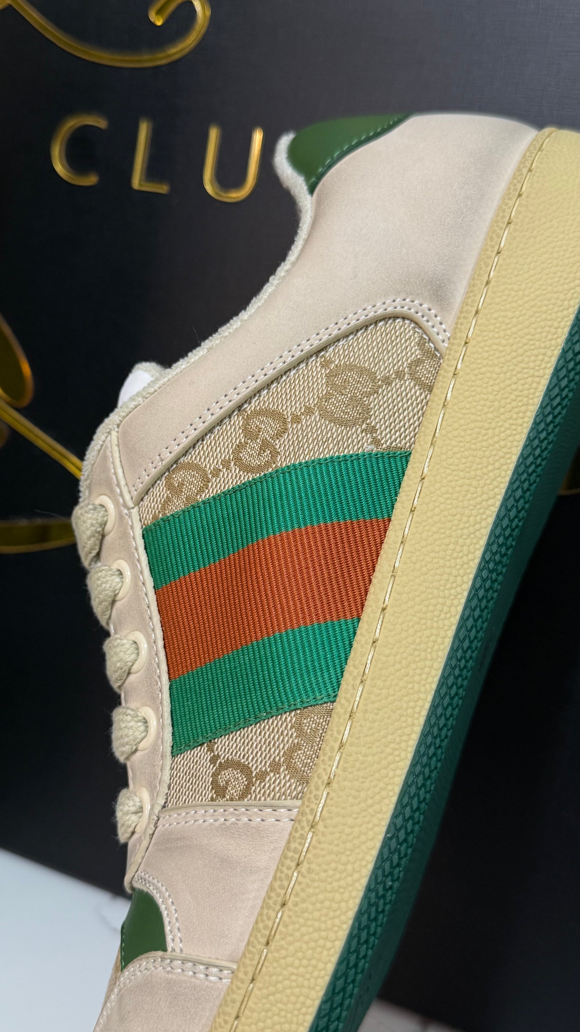Gucci Screener “Sujinho” (PRONTA ENTREGA). Tamanho 41