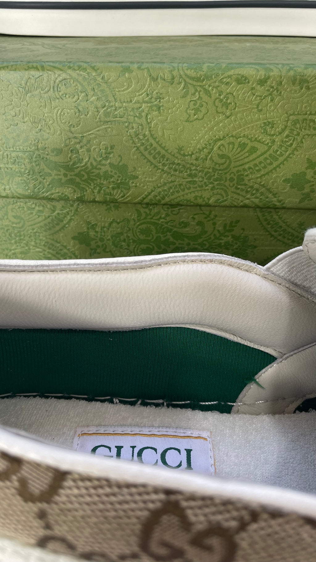Gucci Slip on GG (Pronta Entrega)Tamanho 38 e 39