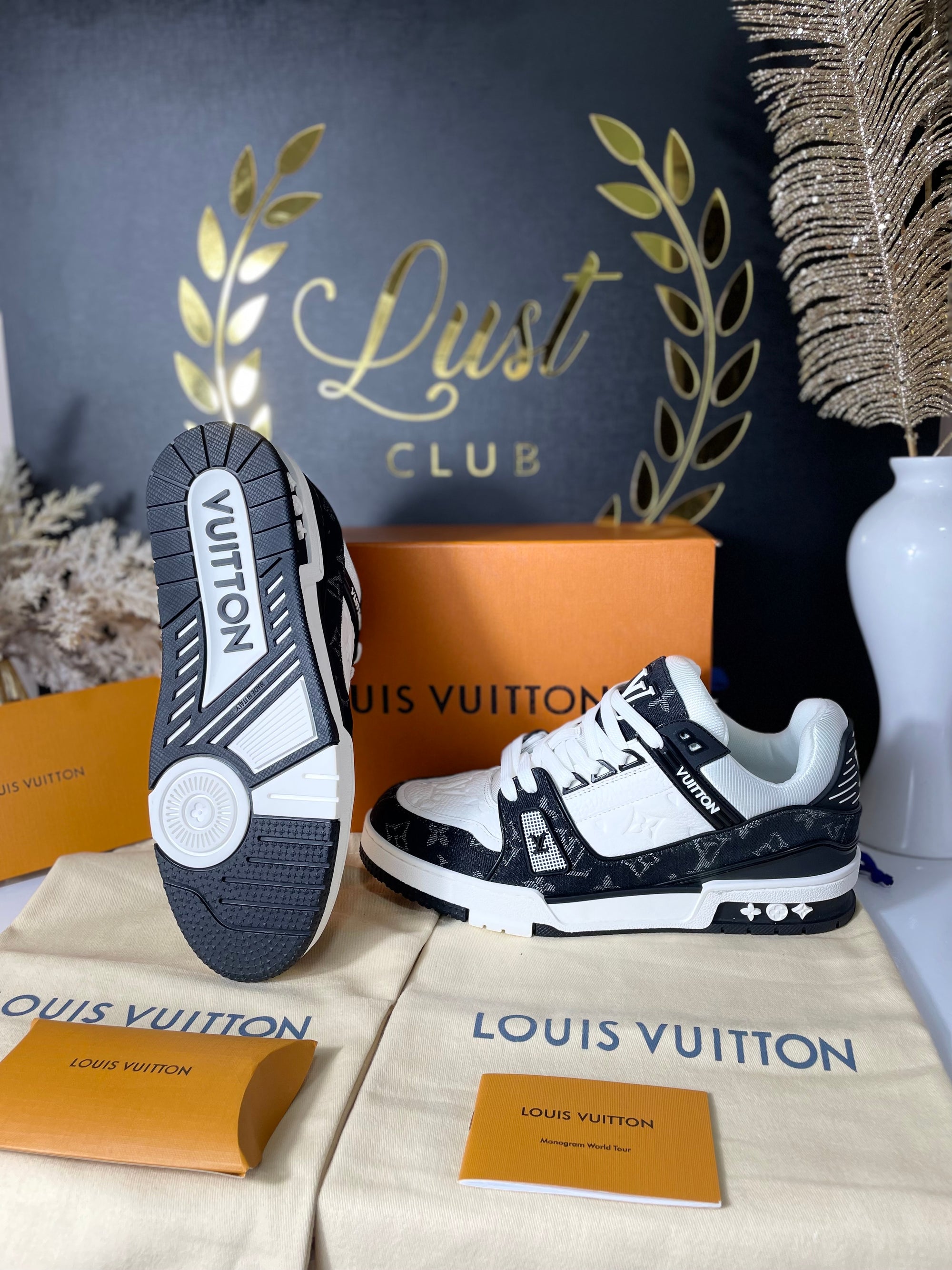 Louis Vuitton Trainer Black Denin  (PRONTA ENTREGA) Tamanho 41 e 42