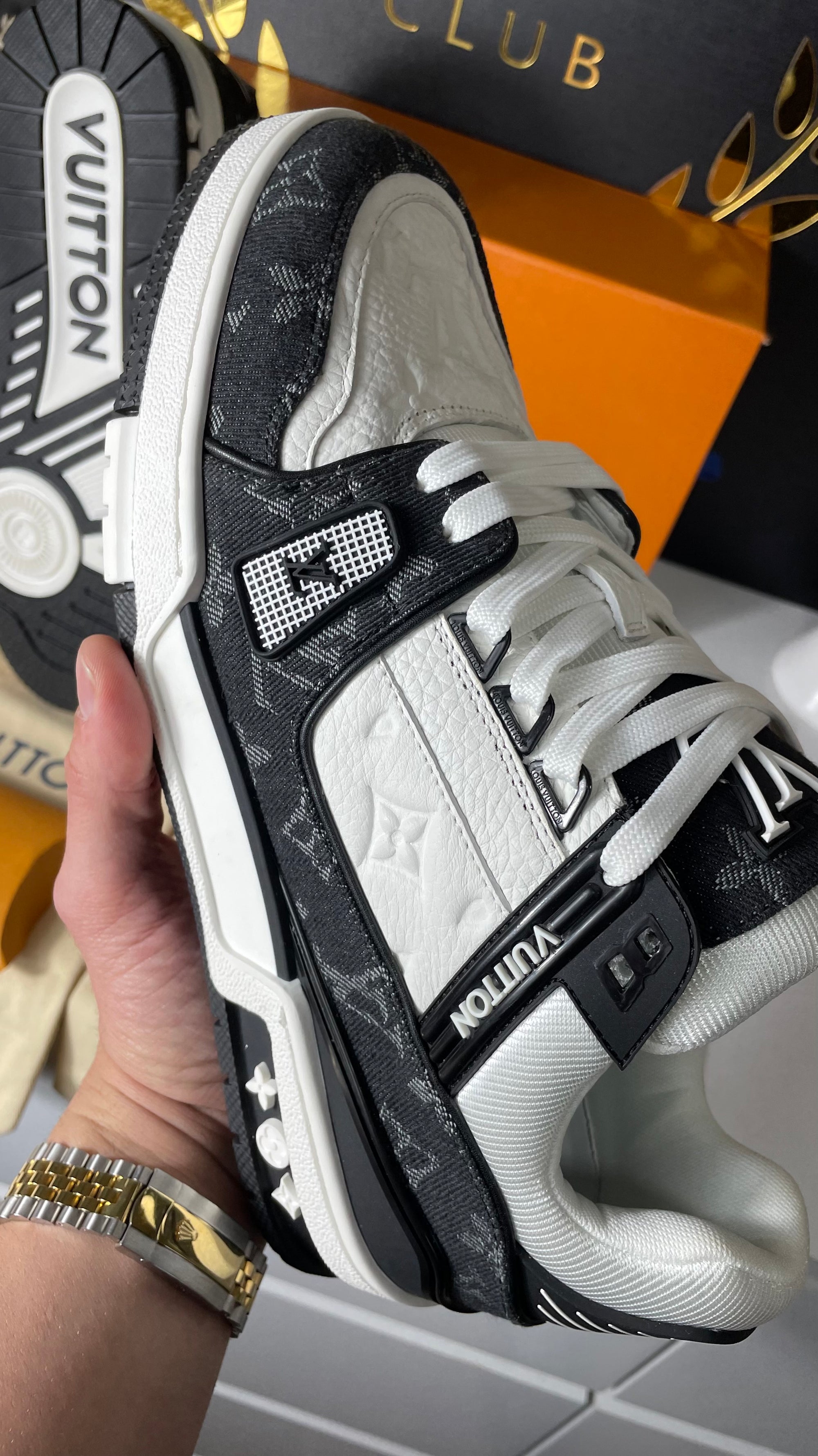 Louis Vuitton Trainer Black Denin  (PRONTA ENTREGA) Tamanho 41 e 42