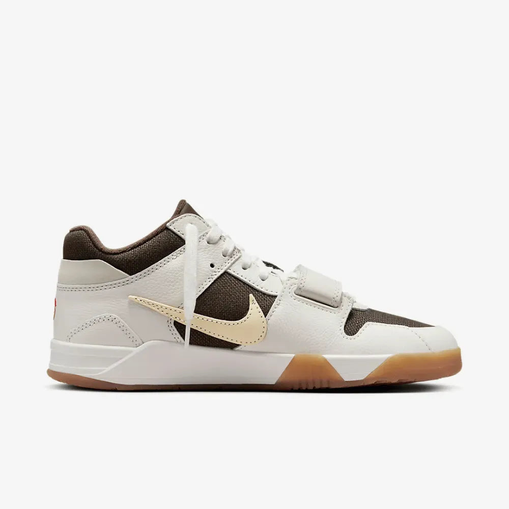 Travis Scott x Air Jordan Jumpman Jack TR Sail