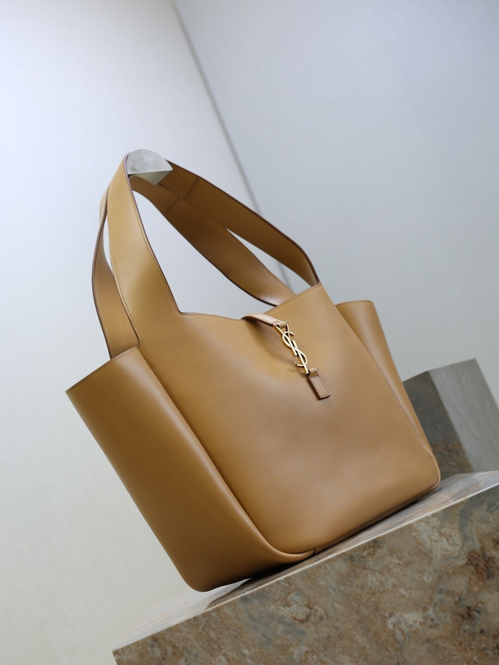 Yves Saint Laurent