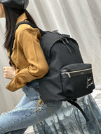 Yves Saint Laurent mochila