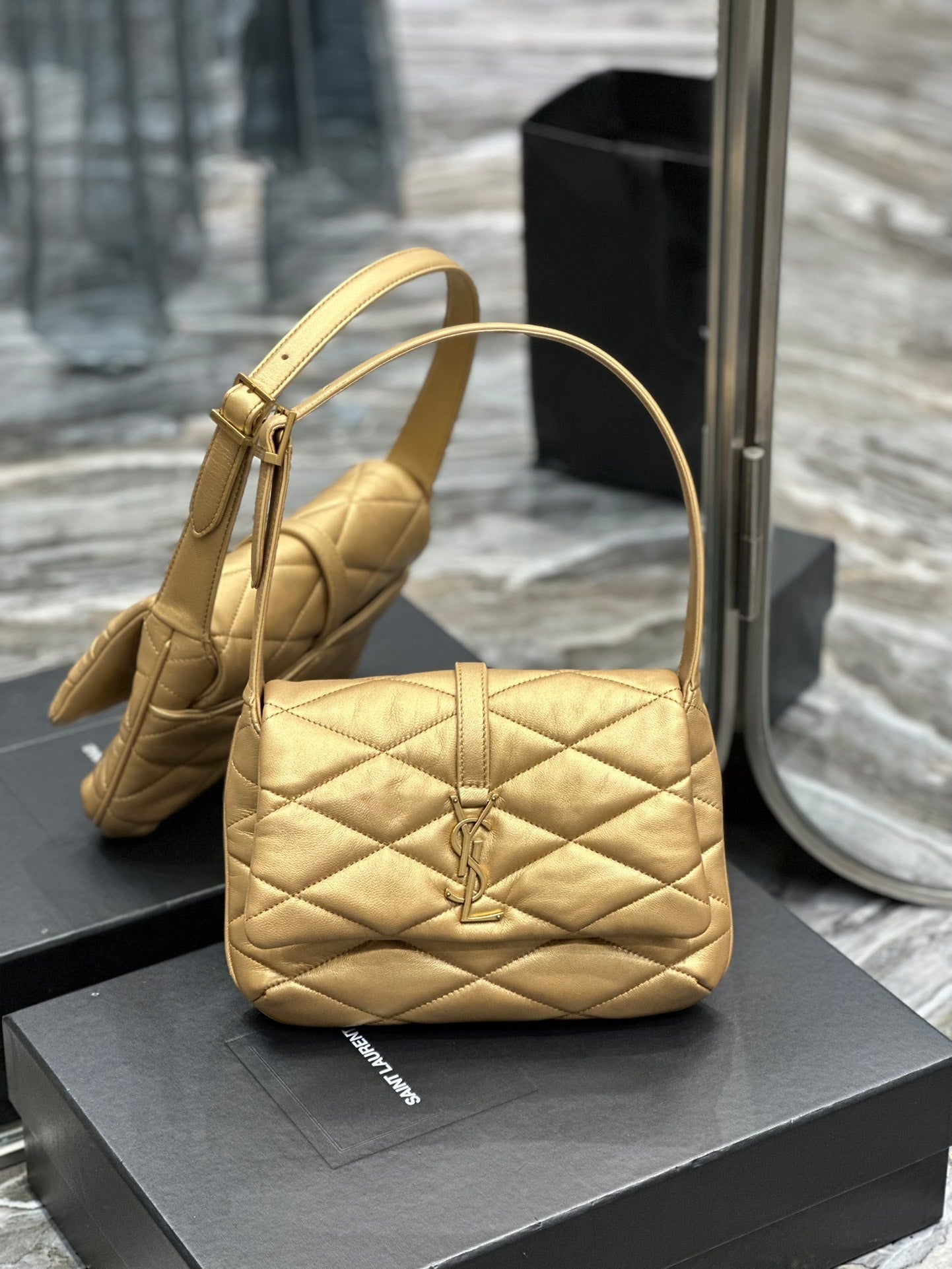 Yves Saint Laurent