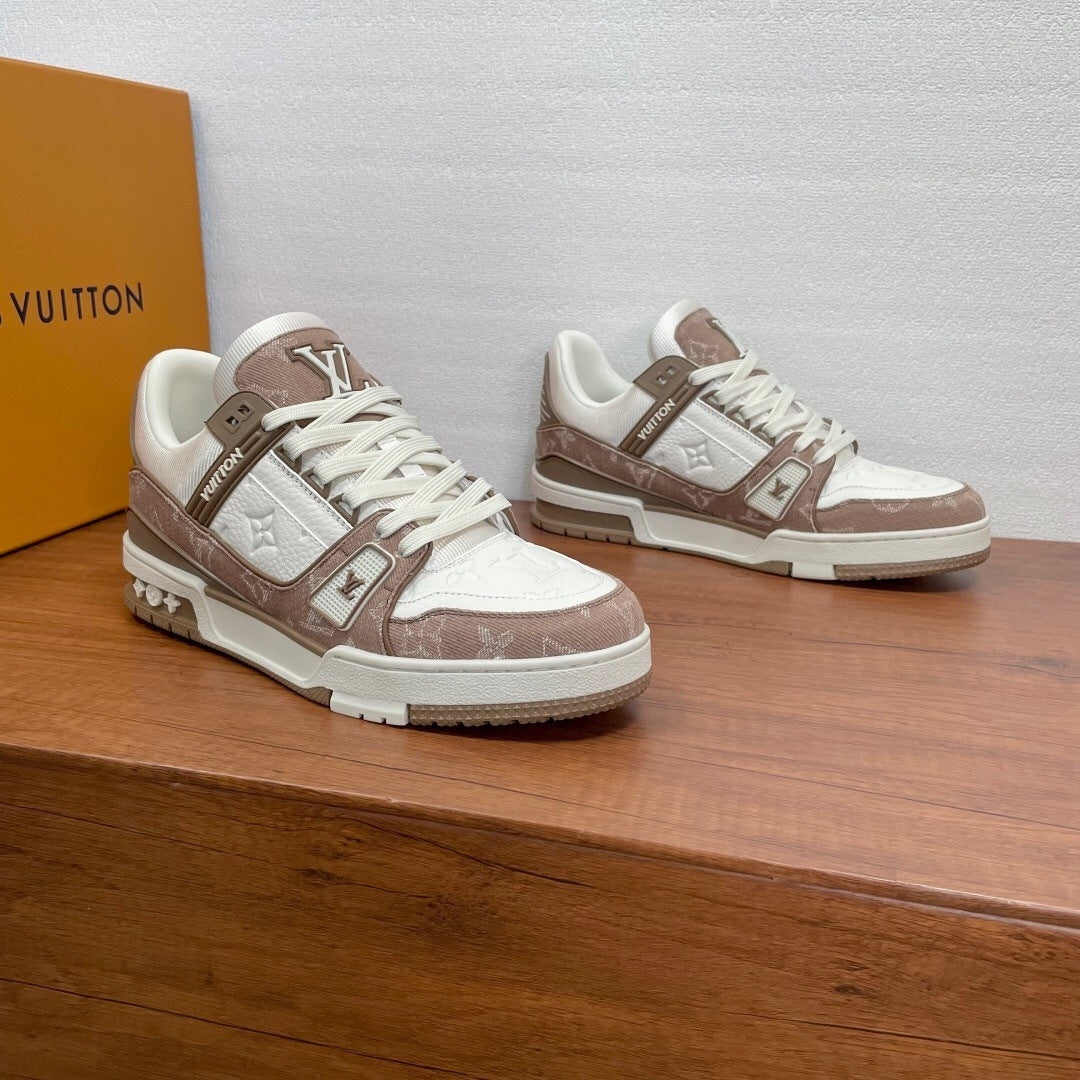 Trainer Monogram