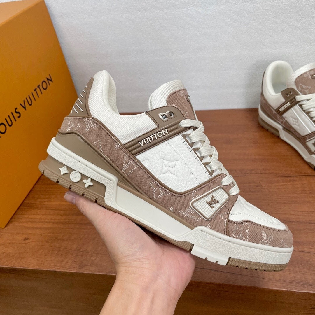 Trainer Monogram