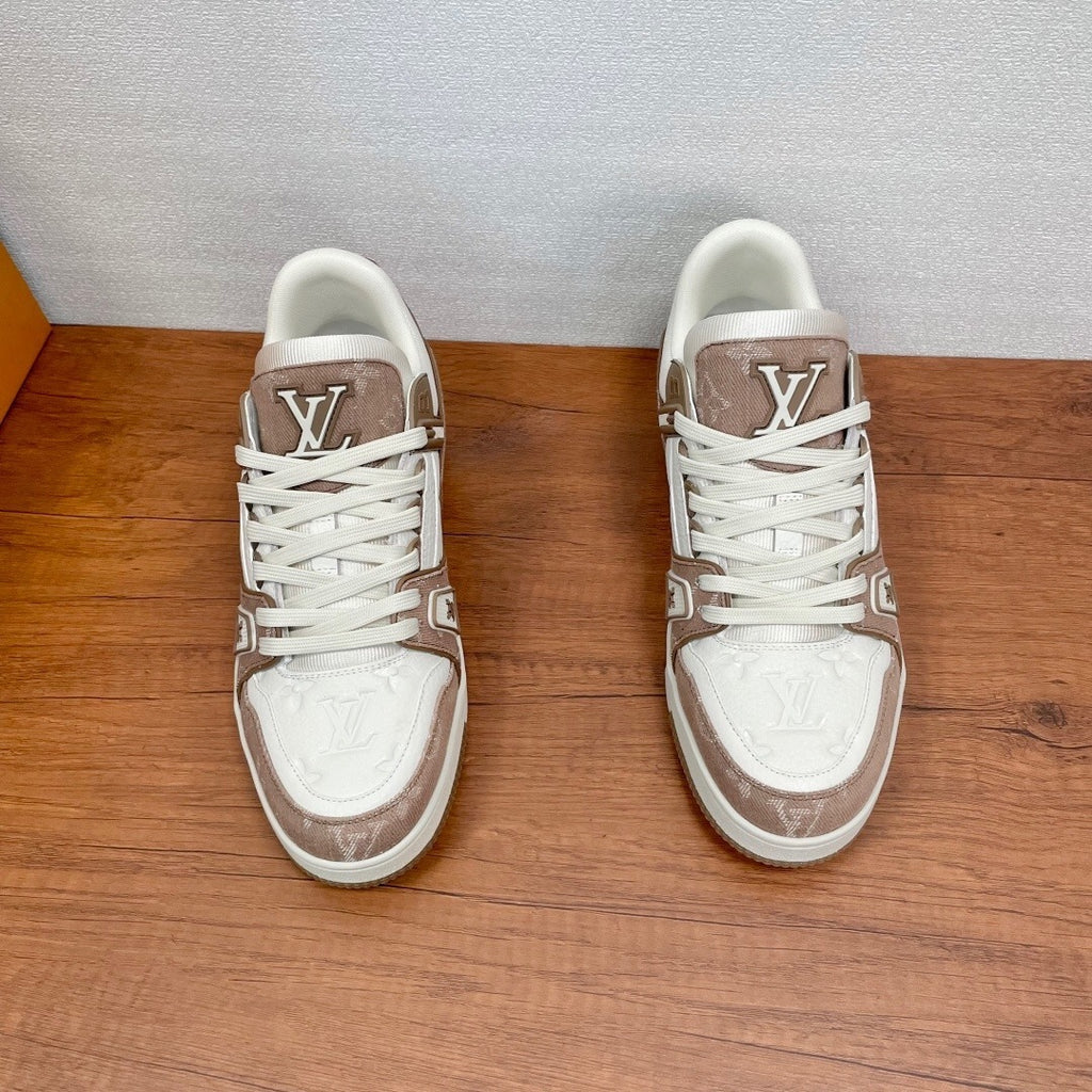 Trainer Monogram
