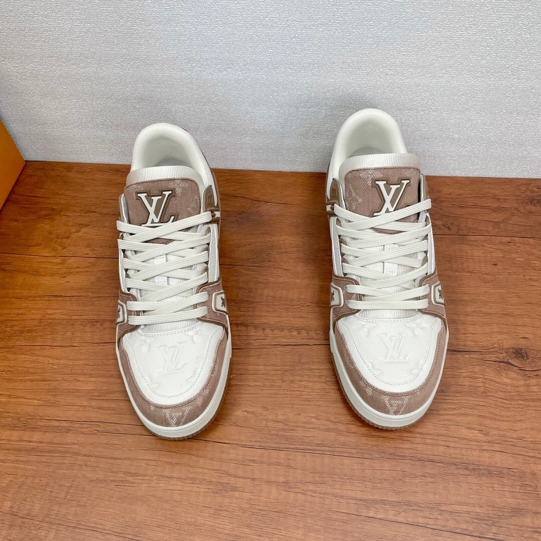Trainer Monogram