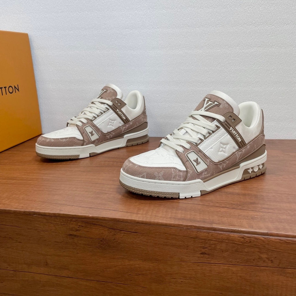 Trainer Monogram