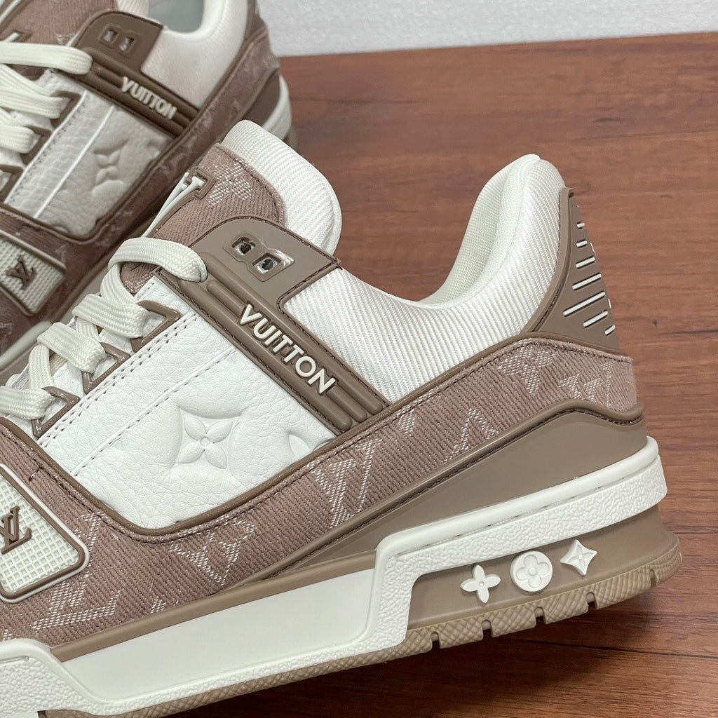 Trainer Monogram