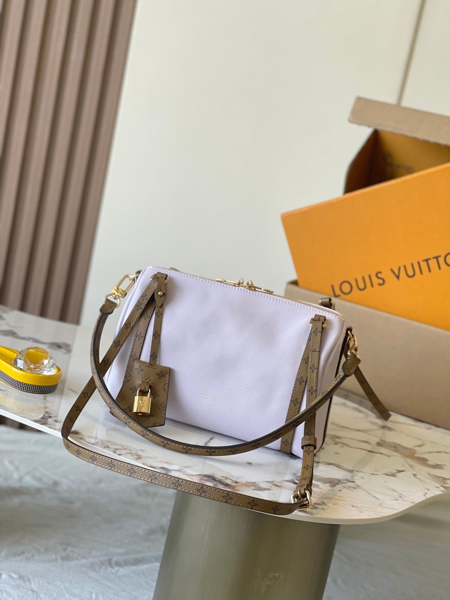 Bolsa LV
