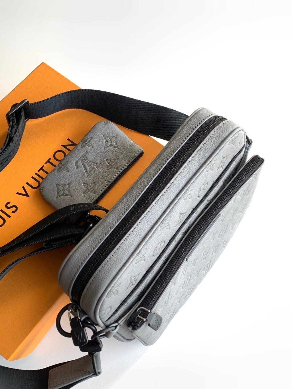 Bag LV