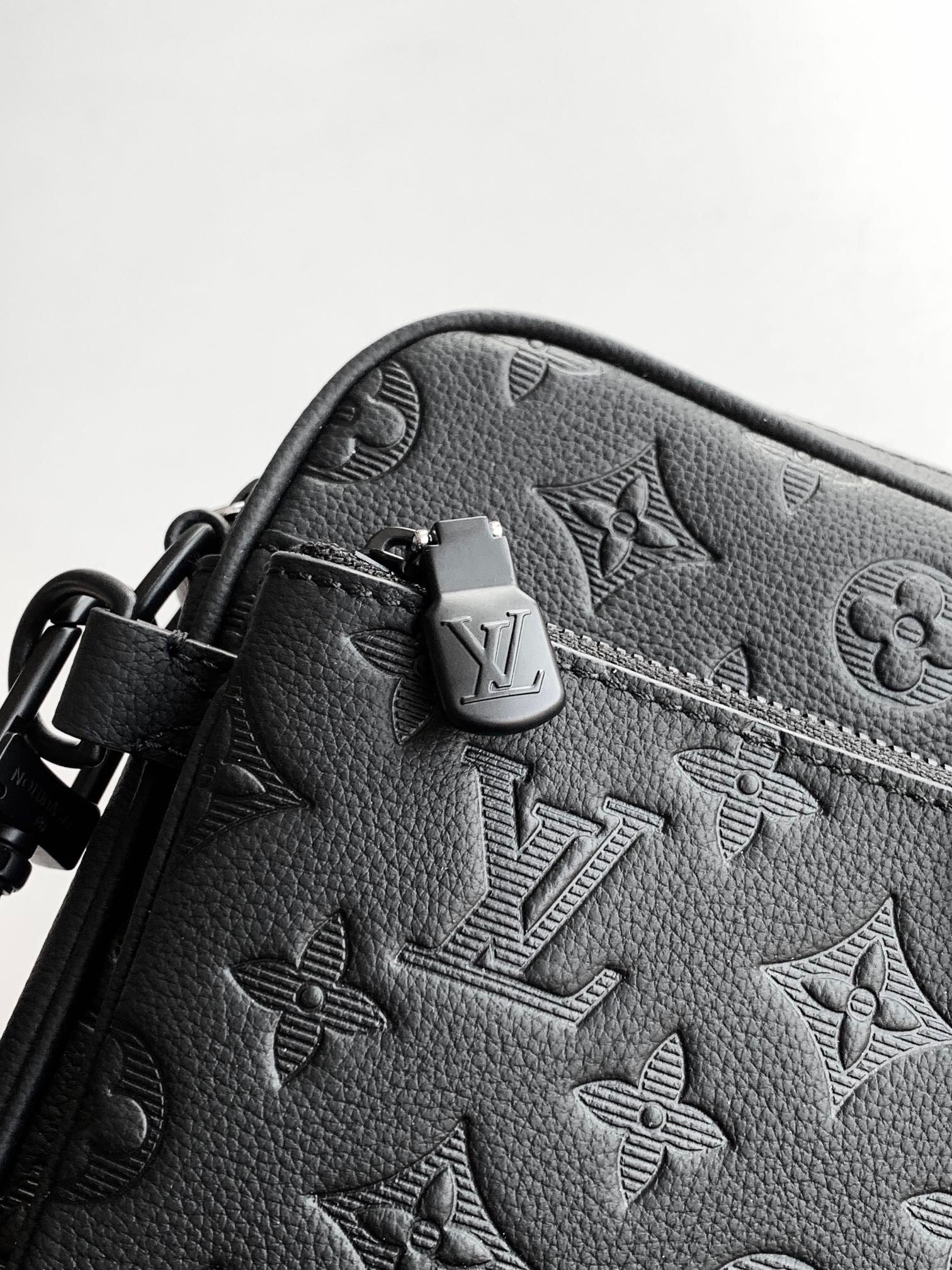 Bag LV