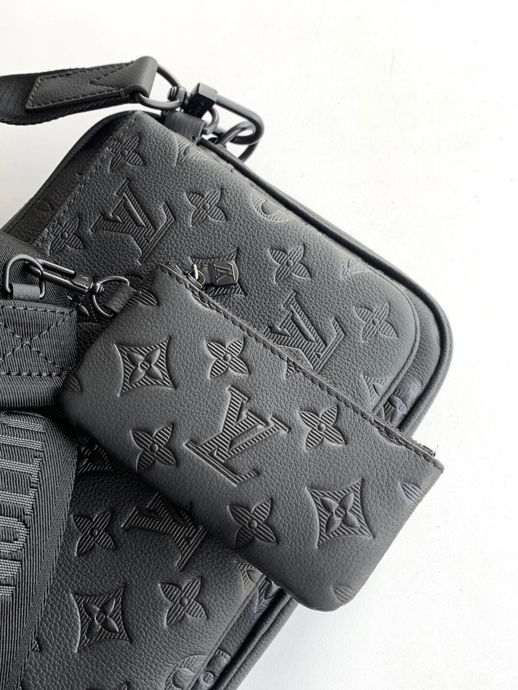 Bag LV