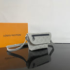 Bag LV Monogram Shadown Pulse Bag