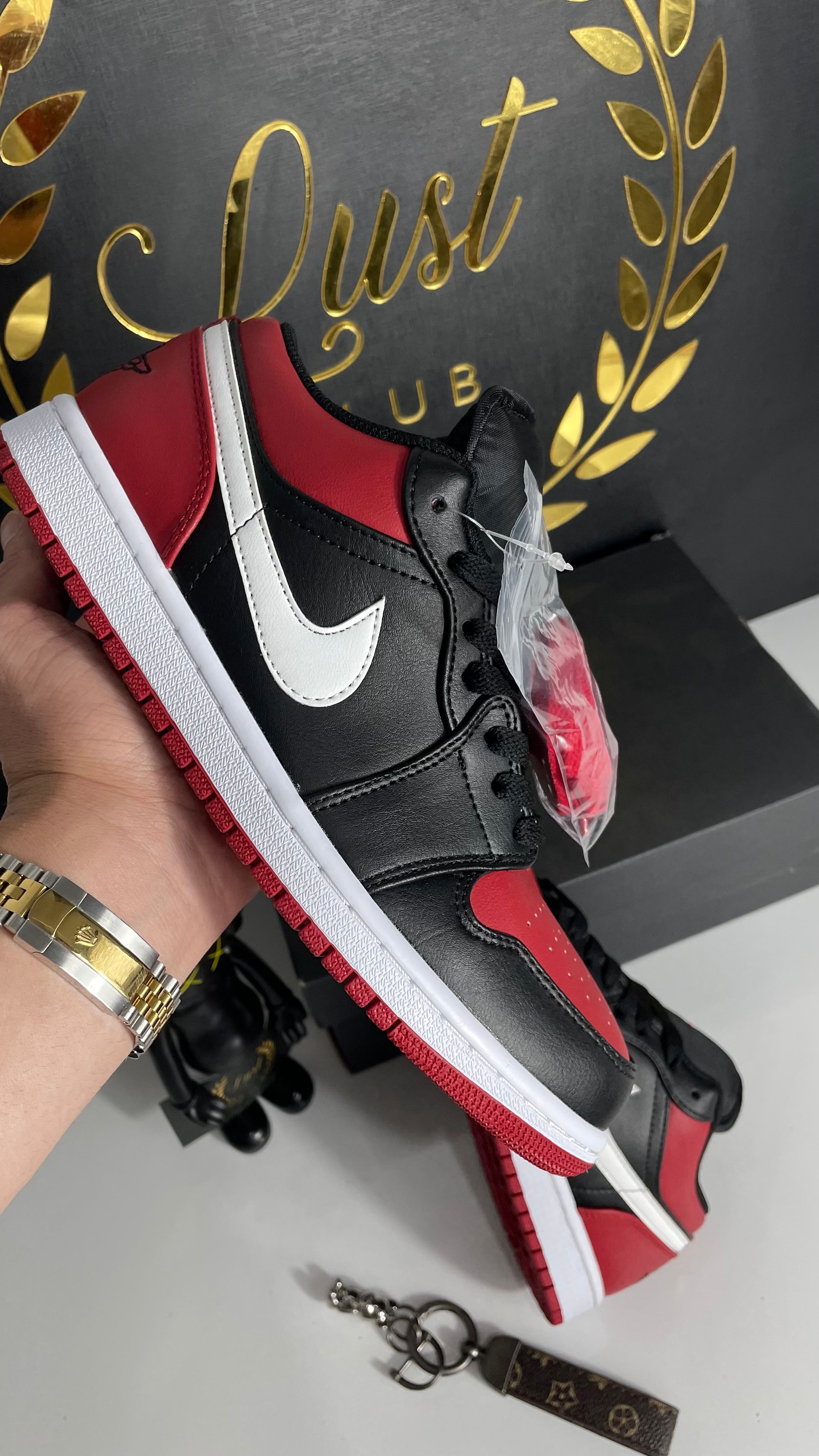 AIR JORDAN 1 LOW BLACK/GYM RED-WHITE NOIR/BLANC/ROUGE GYM (PRONTA ENTREGA) Tamanho 38