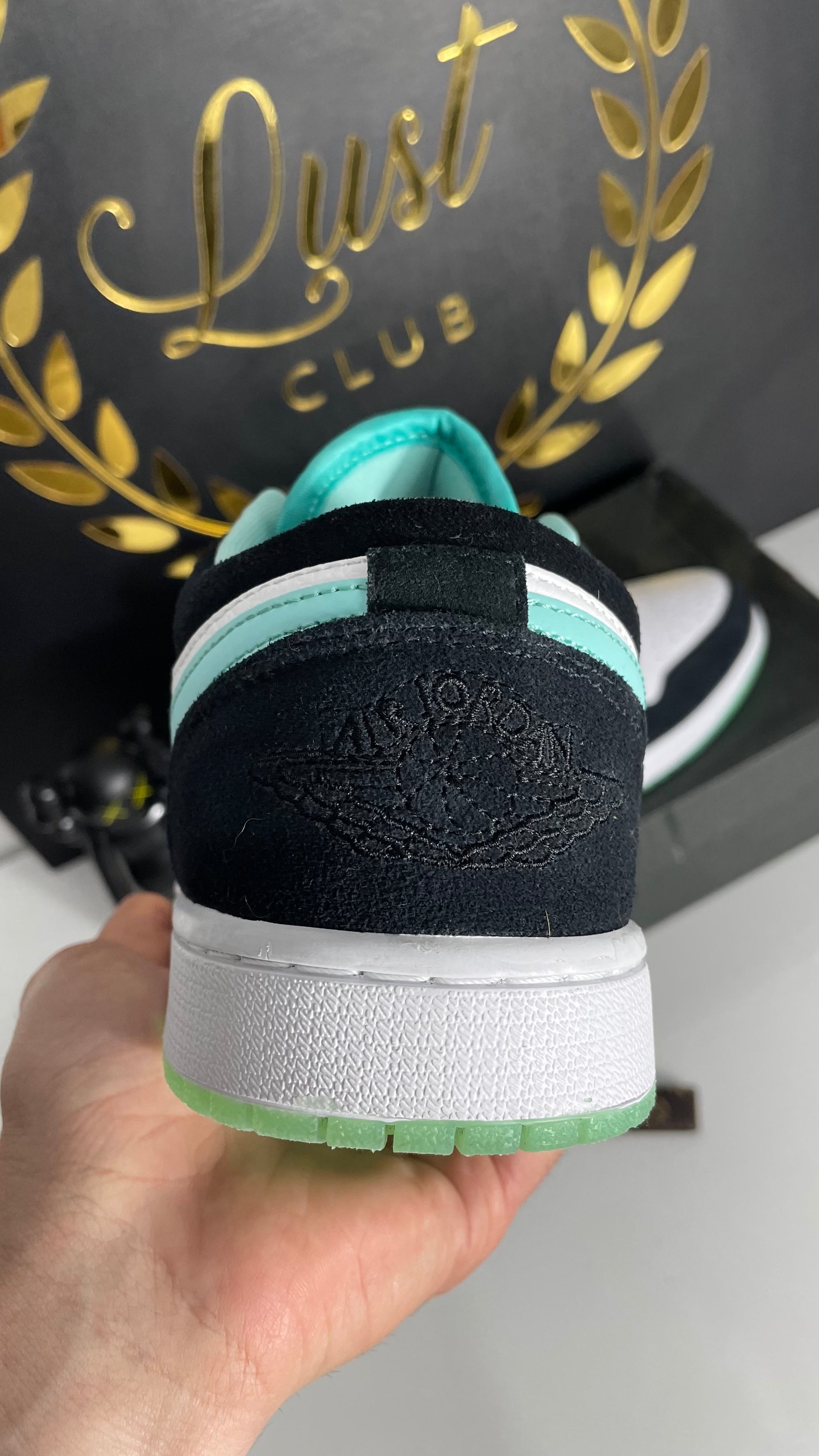 Air Jordan 1 Low “Island Green” (PRONTA ENTREGA) Tamanho 36 e 40