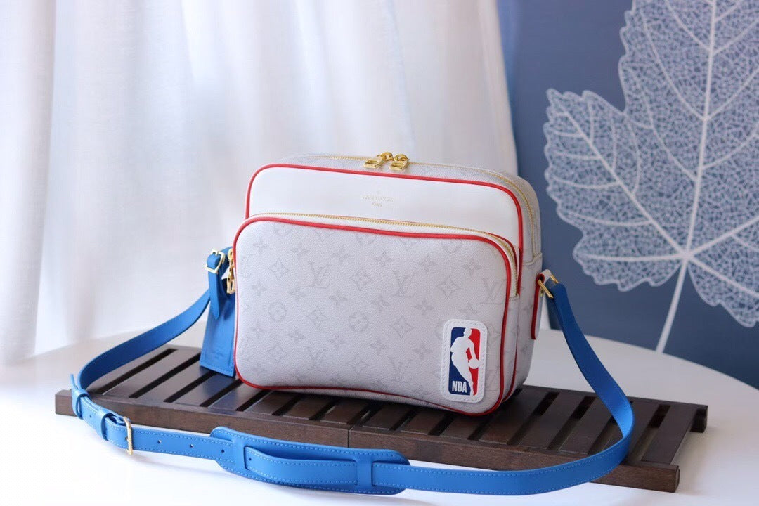 Bag LV X NBA Nil Monogram Antarctica Shoulder Bag